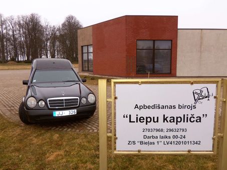 Apbedīšanas pakalpojumi Talsos 1