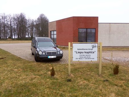 Apbedīšanas pakalpojumi Talsos 2